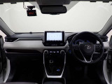 車検が残っているお車です。時間がかからずご納車可能です。お問い合わせはお気軽に、『カーセンサーを見た!』とお電話ください。