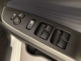 運転席から操作可能なパワーウィンドウ!