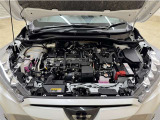 トヨタ中古車「まるごとクリーニング」施工済。エンジンルームを専用洗剤で洗浄!高圧&スチーム洗浄も行います。樹脂部分も艶出し剤でピカピカです☆☆