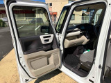 掲載情報と実車の装備等の相違がある場合は実車情報を優先させていただきます。何卒ご了承下さい。