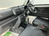 お客様のご要望に合わせ、点検・車検の案内やその後の調子伺いなど、メール・コールセンター・担当スタッフがもれなく行います!
