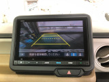 【バックカメラ】駐車時に安心のバックカメラが装備されています!