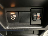 【運転席インパネスイッチ】ステアリングヒーター、光軸調整ダイヤル