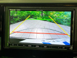 【バックカメラ】駐車時に後方がリアルタイム映像で確認できます。大型商業施設や立体駐車場での駐車時や、夜間のバック時に大活躍!運転スキルに関わらず、今や必須となった装備のひとつです!