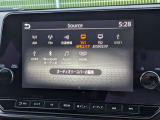 メモリーナビです。楽しいドライブにナビは欠かせませんよね。今まで行ったことがないところに行ってみませんか?テレビもついております。ぜひ店頭で体感してください!