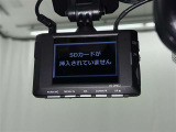 ドライブレコーダー装着車両です