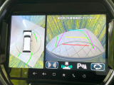 【全方位モニター用カメラ】専用のカメラにより、上から見下ろしたような視点で360度クルマの周囲を確認することができます☆死角部分も確認しやすく、狭い場所での切り返しや駐車もスムーズに行えます。