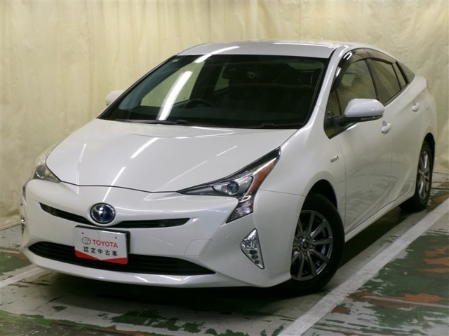 プリウス 1.8 A プレミアム ツーリングセレクション E-Four 4WD 
