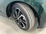 安全・安心な走行のために、納車前にダイハツのクルマを知り尽くしたエキスパートが基本性能に関わる機能や状態を徹底的に点検。消耗部品の交換など法定12ヶ月点検相当の点検・整備を実施しております。