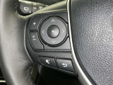 ステアリングスイッチ装備!運転しながら手元でオーディオの操作などができます。