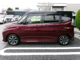 左側パワースライドドア付きだから、狭い駐車スペースなどでの 乗り降りラクラク!小さなお子さまのいるご家庭には嬉しい装備。