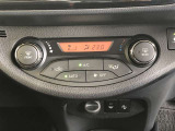 オートエアコンを装着しておりますので車内をお好みの快適な温度に保つことが可能です!