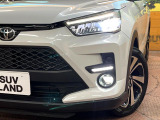 【シーケンシャルターンランプ付きLEDヘッドライト】人気の『流れるウィンカー』付きのLEDヘッドライトを装備♪高級感はもちろん、点灯時は存在感たっぷりで他車からも認識されやすく安心です。