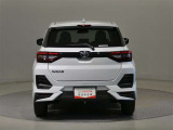 U-Carの販売だけでなく自動車保険、携帯電話の販売も行っております。