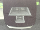 【スズキ レーダーブレーキサポート】走行中に前方の車両等を認識し、衝突しそうな時は警報とブレーキで衝突回避と被害軽減をアシスト。より安全にドライブをお楽しみいただけます。