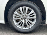 純正アルミホイール 205/60R16
