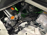 弊社のサービススタッフがしっかり点検整備いたします。納車時には点検記録簿もご確認いただきます