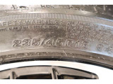 235/45R18    装着タイヤサイズです。 夏タイヤもスタッドレスタイヤの事も、トヨタモビリティ石川にご相談くださいませ