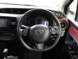 各操作スイッチなどもハンドルから手を放すことなく操作可能で安全運転に支援いたします!