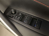 運転席から操作可能なパワーウィンドウ!