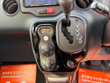 メンテナンスしてある記録簿付きの車両です。(取り扱い説明書&メンテナンスノート)新車購入時からの点検内容が記入してあります!おクルマに関してどんな細かい事でも気になる事があればお気軽にお電話ください!