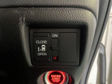 運転席に座りながら後部座席の開閉が可能!