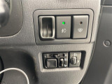 【 電動格納ミラー 】ドライバーの目線に合わせ、ミラーの上下左右調整が可能です♪