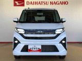 フォグランプで夜間・霧中時の運転も安心です。
