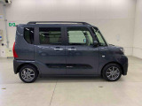 軽自動車、小型車を中心に常時300台展示車を御用意させて頂いております