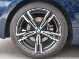 ◆ローンリース等ファイナンス商品、BMW専用自動車保険、BMWカード、コーティング、板金塗装、ドライブレコーダーなど社外品の取扱もございます。お車に関することは全てバルコムにお任せ下さい◆