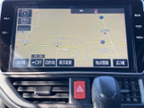 地図上に道路や周辺の地名が表示され、現在地周辺の位置関係を把握しやすい画面です。縮尺や表示範囲の項目も並び、目的地までの案内に活用できます。