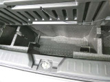 サービス工場完備。車検・メンテもお任せください!