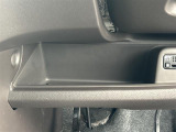 店舗にて現車の確認もいただけますので、お電話で在庫のご確認の上是非ご来店くださいませ!!!//////