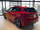 BMW/MINIを展示!大型展示場でお気に入りの車両を見つけてください♪