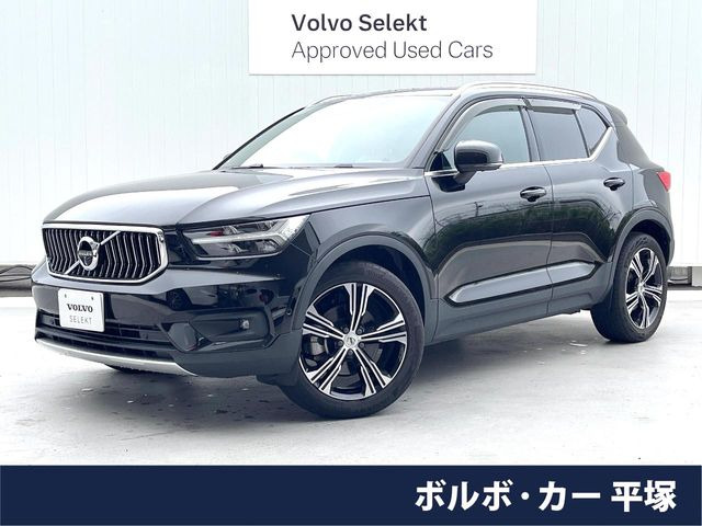XC40 B4 AWD インスクリプション 4WD 