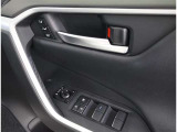 操作性が良い、運転席ドアスイッチ!