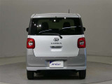 U-Carの販売だけでなく自動車保険、携帯電話の販売も行っております。