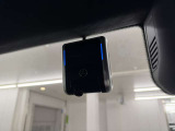 リバース連動型のバックカメラは、精度が良く、バックや縦列駐車もストレスなく止められます。カメラの性能も日々進化しており画質には私たちも驚かされます。ぜひ実車でのご確認をお願い致します!