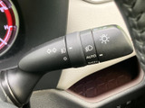 操作しやすいウインカーレバーで、スムーズな合図を出すことができます。安全運転をサポートします。