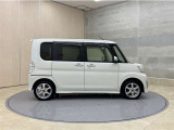 全車1年間の走行距離無制限のロングラン保証付きです。また、さらに安心をお求めの方には1年〜2年の保証延長ができる「ロングラン&alpha;保証」(有償)もお選びいただけます。