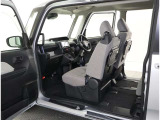 ピラーの有り無しで車の印象がこんなに変わる!