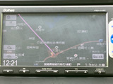 周辺の道路や地名を画面上で確認でき、目的地までの道順を考える際に便利です。現在地を見ながらルートを確認できるので、慣れない場所へのお出かけにも役立ちます。