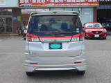 納車前には整備士がエンジンオイル交換を含む車両総点検をしてから納車となります。