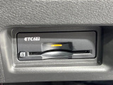 【ETC】高速道路の料金所をストレスなく通過!話題のスポットやサービスエリアに多い「スマートIC」利用時は必須のアイテムです。当店でセットアップを実施、ご納車当日からすぐにご利用いただけます!