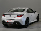 ご覧の車両以外にも多数のU-CARを展示販売しております。