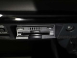 ETC車載器が搭載されているので、高速道路の乗り降りもノンストップで通過できます♪