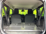 普段のお買い物や通勤、送迎等に十分な荷室スペースを確保しております。セカンドシートを倒すと、大きな荷物の積載も可能です♪