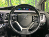 【純正革巻きステアリング】上質な革を使用することで、手にしっかり馴染みとても運転しやすいハンドルです♪