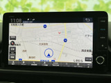 見やすい地図表示で、目的地までスムーズに案内してくれます。運転に集中できる環境をサポートします。
