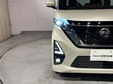 【LEDヘッドライト】少ない消費電力で明るい光量を実現します♪